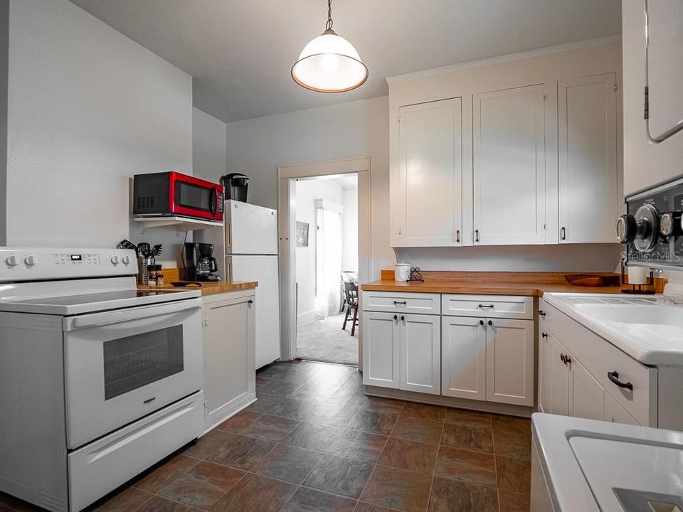 Cottage Kitchen