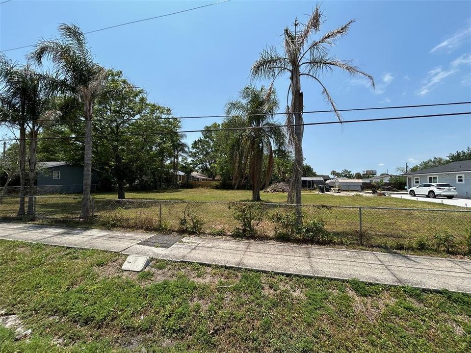 En Venta: $159,900 (0.29 acres)