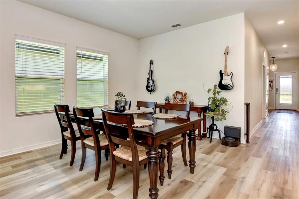 Active With Contract: $415,000 (4 beds, 3 baths, 1912 Square Feet)