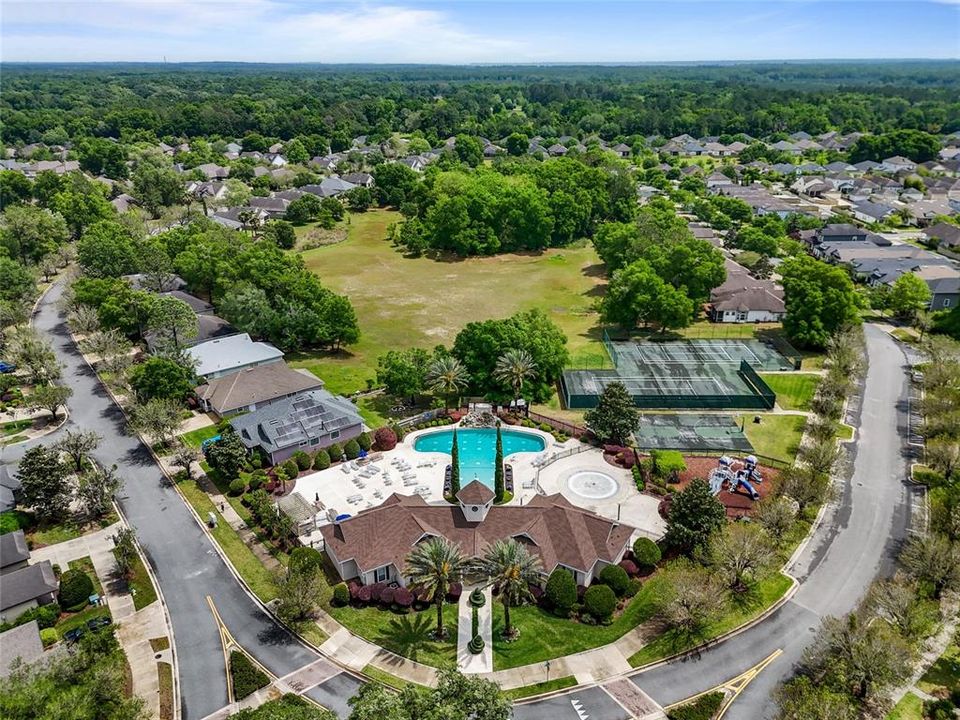 Active With Contract: $450,000 (4 beds, 3 baths, 2756 Square Feet)