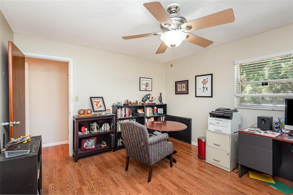 For Sale: $369,500 (3 beds, 2 baths, 1440 Square Feet)