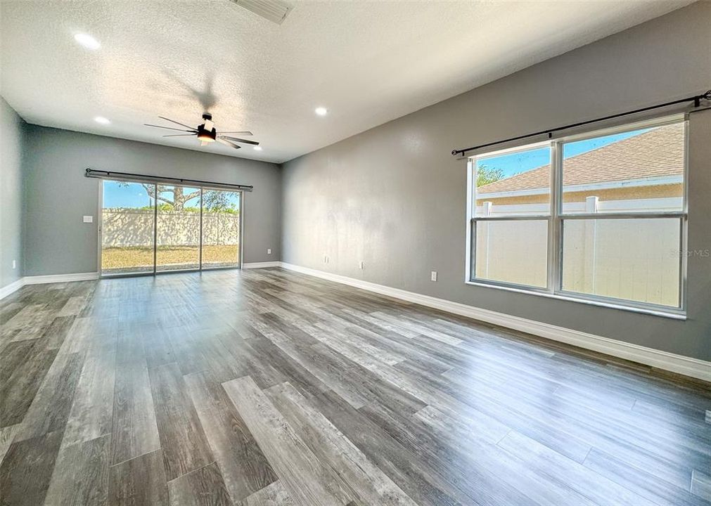 Active With Contract: $2,500 (3 beds, 2 baths, 1840 Square Feet)