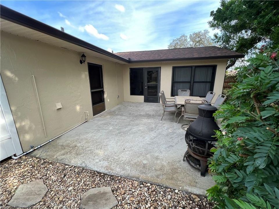 For Sale: $266,900 (3 beds, 2 baths, 1658 Square Feet)