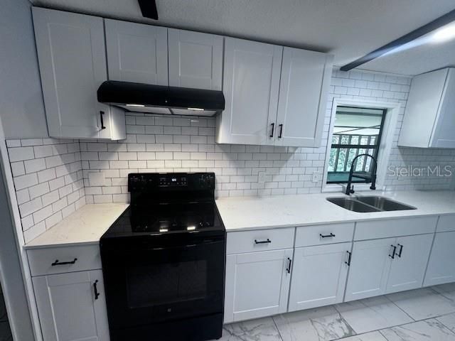 For Sale: $229,500 (3 beds, 2 baths, 1404 Square Feet)