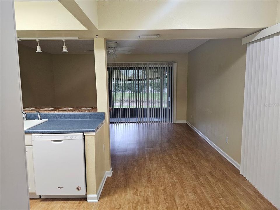 For Rent: $1,750 (2 beds, 2 baths, 1120 Square Feet)