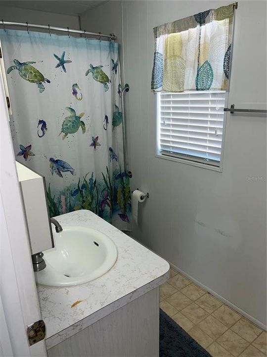For Sale: $168,500 (1 beds, 1 baths, 432 Square Feet)