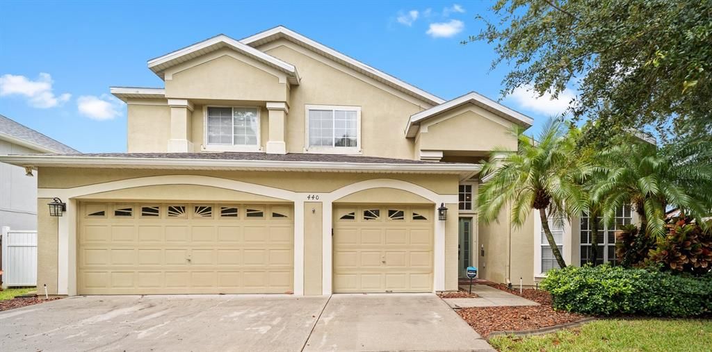 Active With Contract: $649,900 (4 beds, 2 baths, 2882 Square Feet)