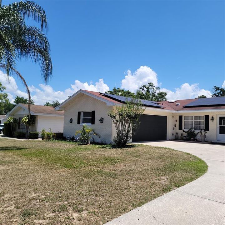 Active With Contract: $295,900 (3 beds, 2 baths, 1704 Square Feet)