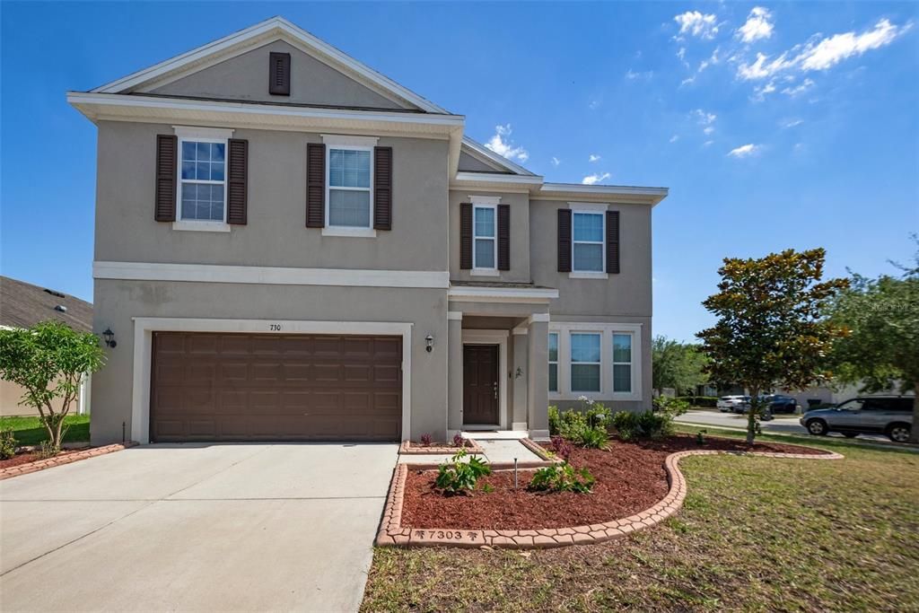 Active With Contract: $419,900 (4 beds, 2 baths, 2871 Square Feet)