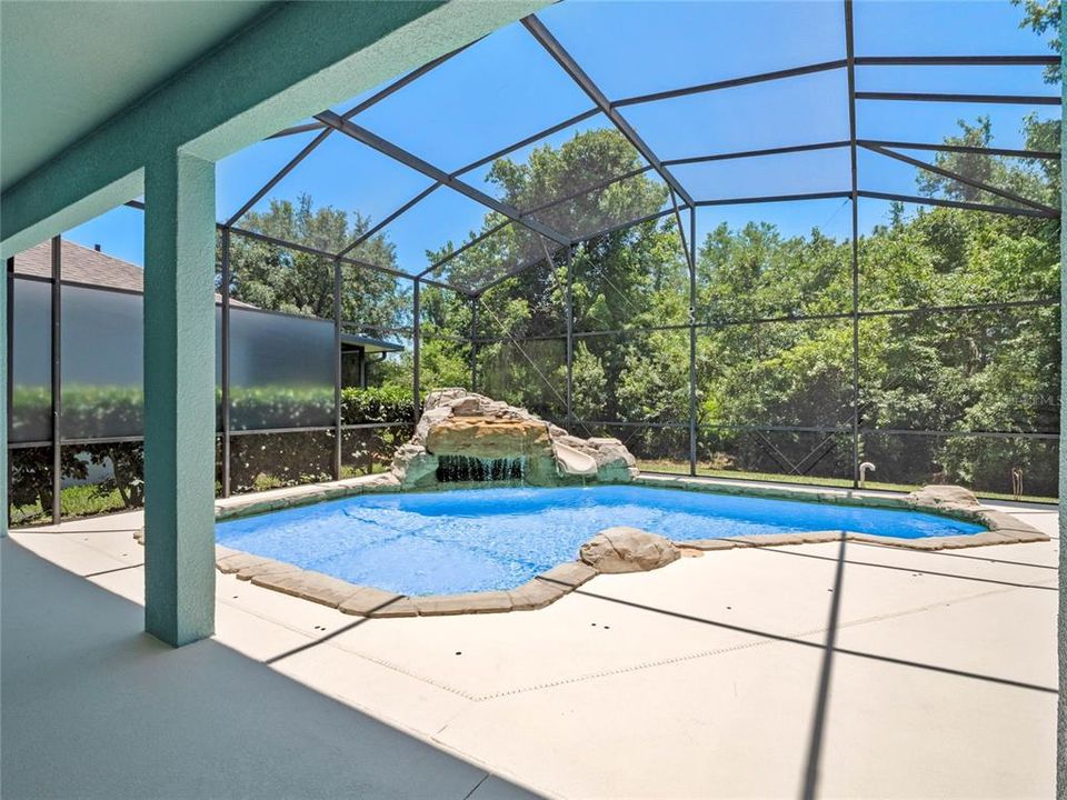 Covered Patio for Outdoor Dining