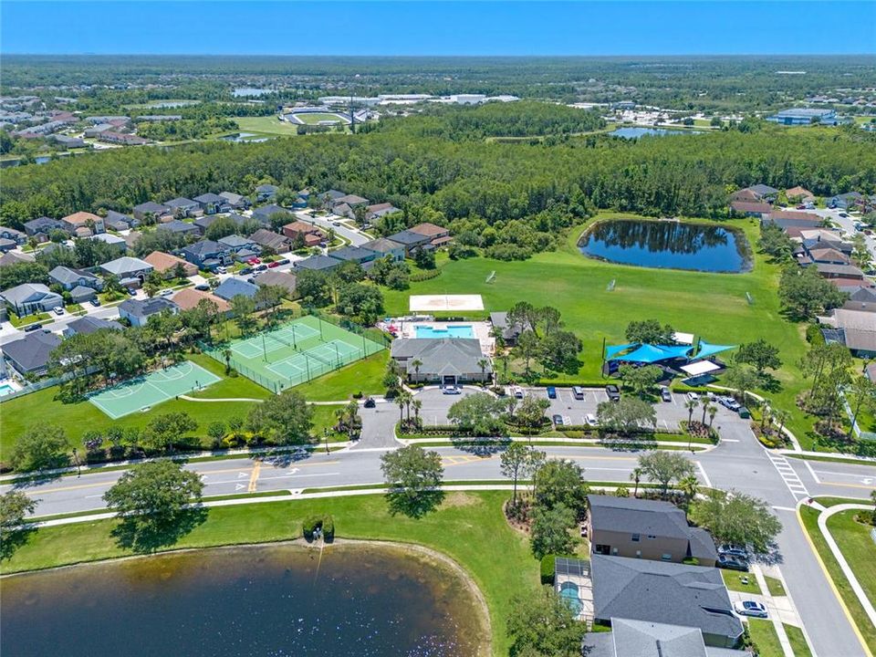 Avalon Lakes Community Amenities