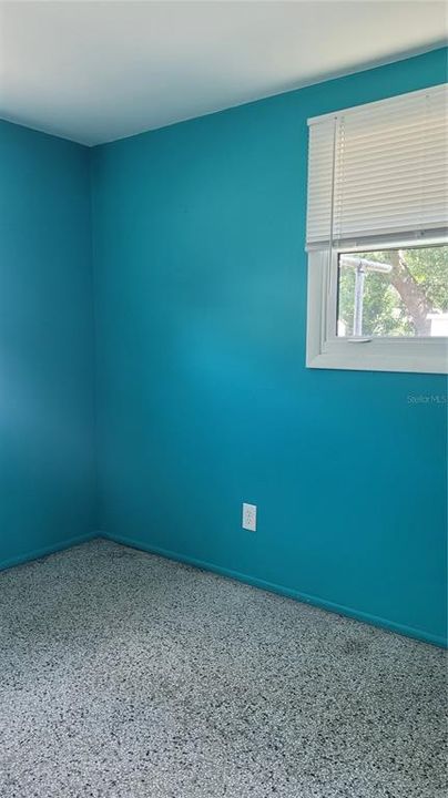 Active With Contract: $1,695 (2 beds, 1 baths, 594 Square Feet)