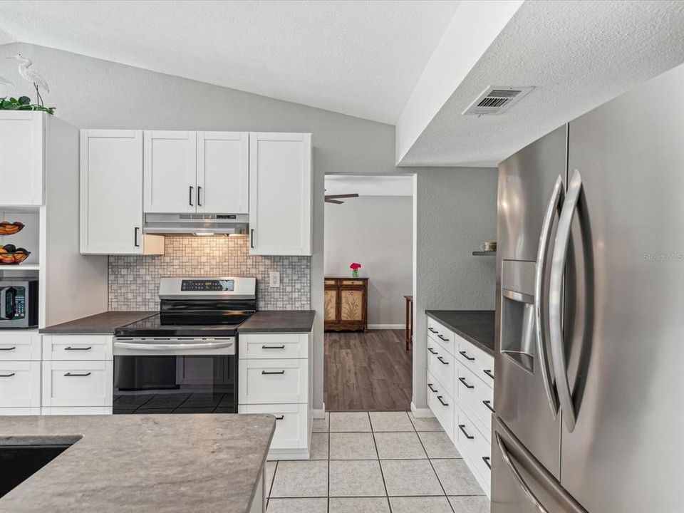 Active With Contract: $369,900 (3 beds, 2 baths, 1795 Square Feet)