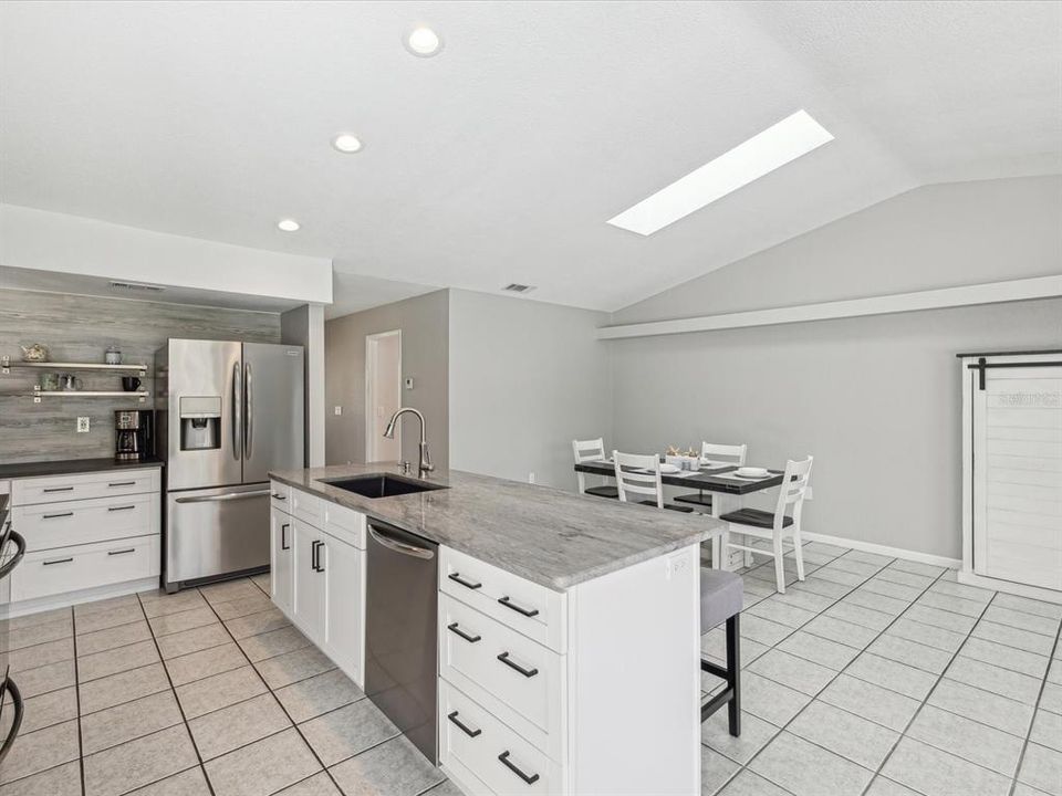 Active With Contract: $369,900 (3 beds, 2 baths, 1795 Square Feet)