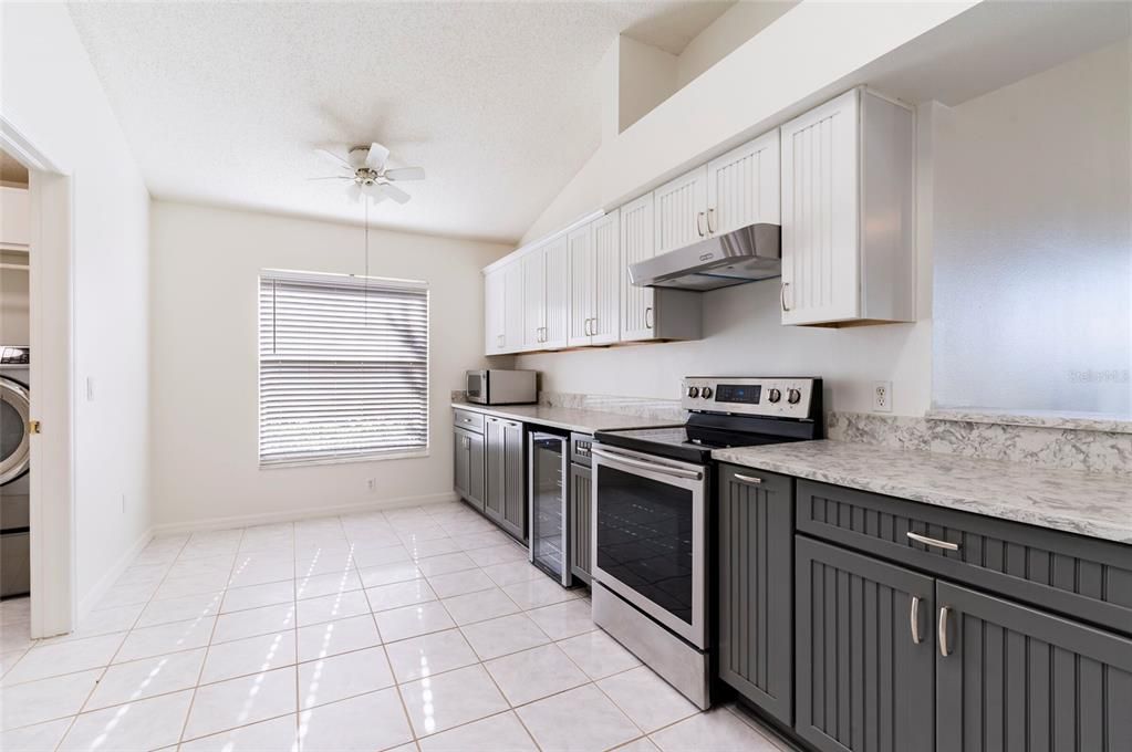 Active With Contract: $389,900 (4 beds, 2 baths, 1873 Square Feet)