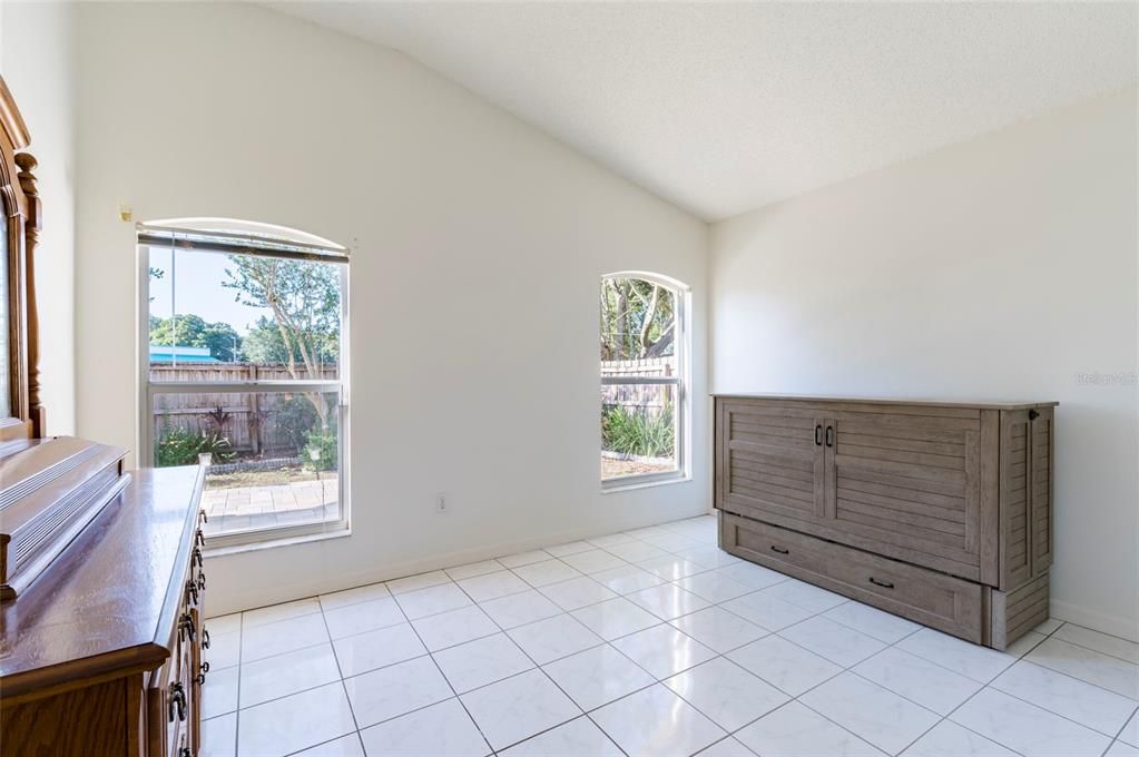 Active With Contract: $389,900 (4 beds, 2 baths, 1873 Square Feet)