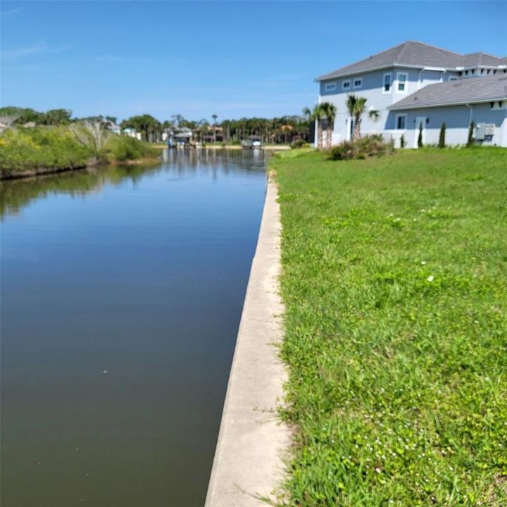 Concrete seawall