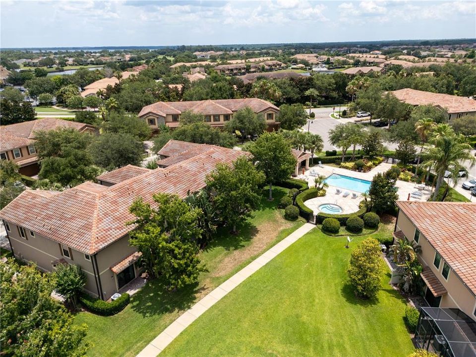 Common Greenspace and Pool