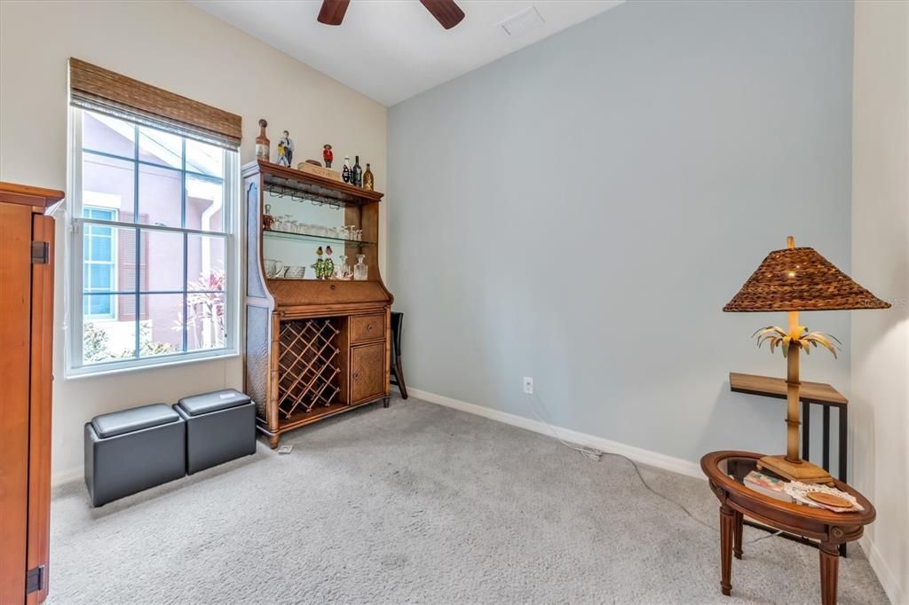 For Sale: $549,000 (4 beds, 2 baths, 1952 Square Feet)