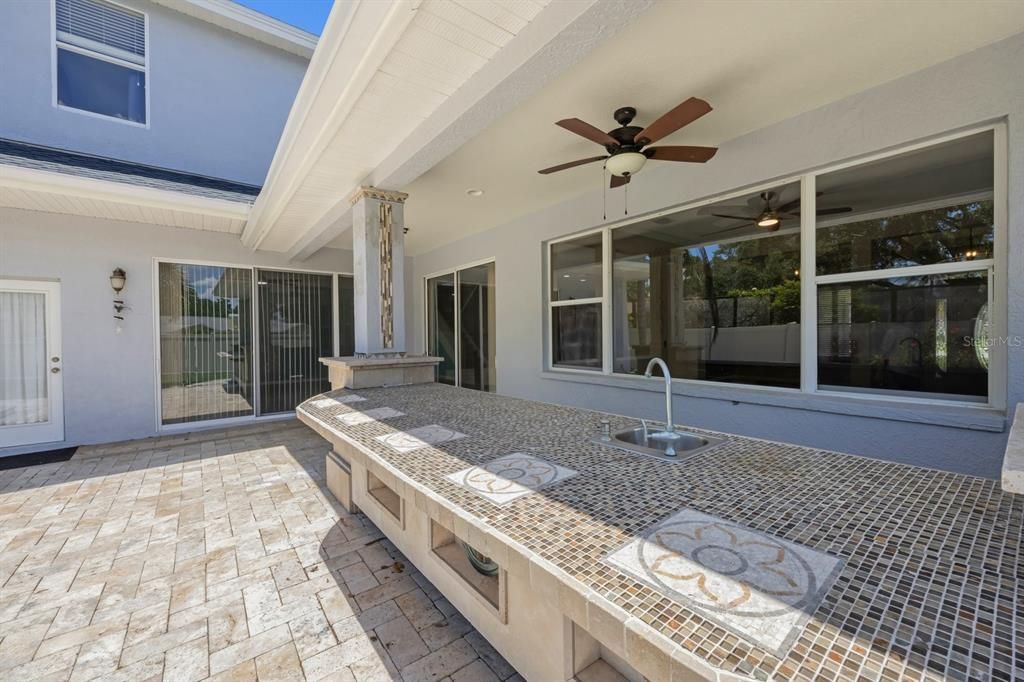 Active With Contract: $750,000 (4 beds, 2 baths, 3130 Square Feet)