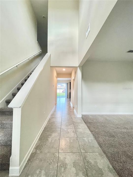 Active With Contract: $595,000 (4 beds, 2 baths, 2590 Square Feet)