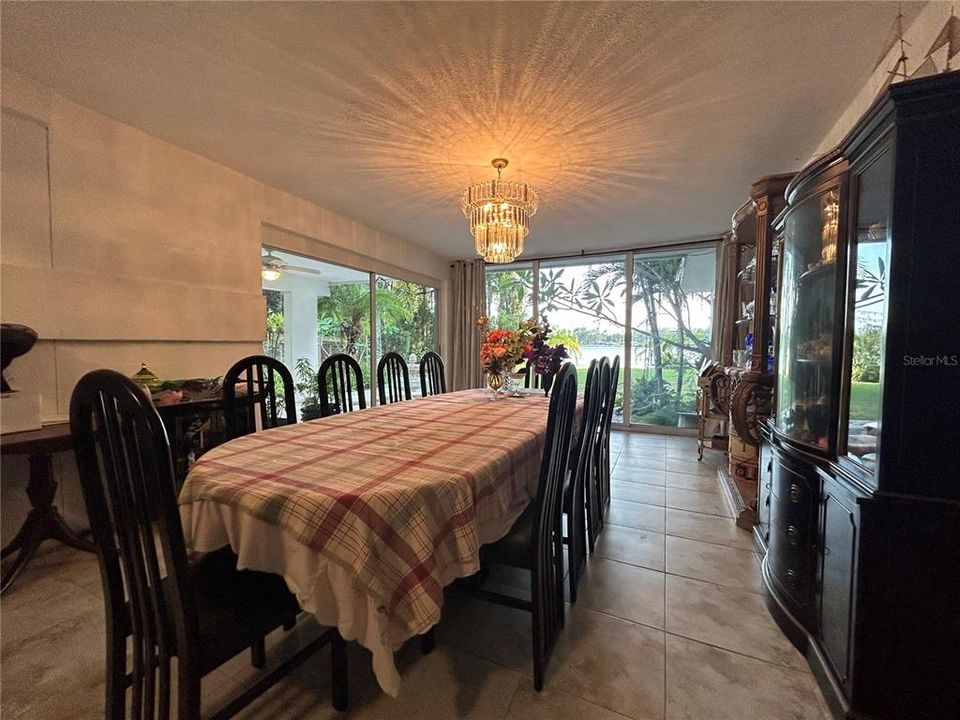 En Venta: $2,195,000 (7 camas, 6 baños, 6226 Pies cuadrados)