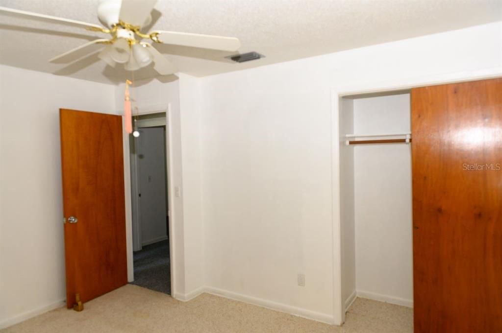 For Sale: $205,000 (3 beds, 1 baths, 1202 Square Feet)