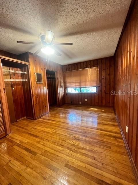 En Venta: $575,000 (2 camas, 2 baños, 1296 Pies cuadrados)