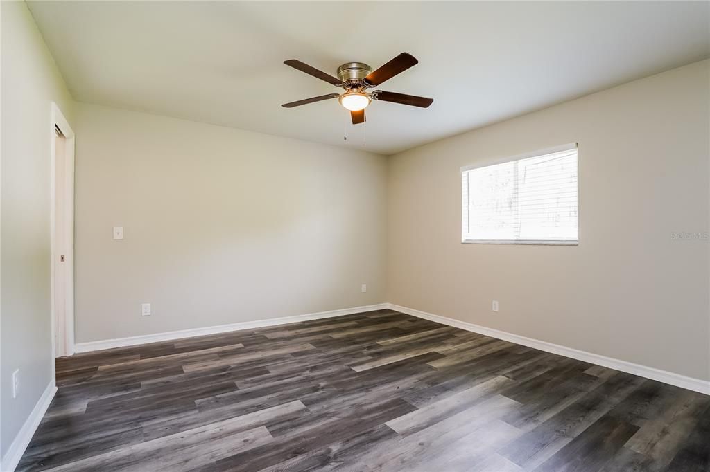 For Rent: $2,250 (3 beds, 2 baths, 1216 Square Feet)