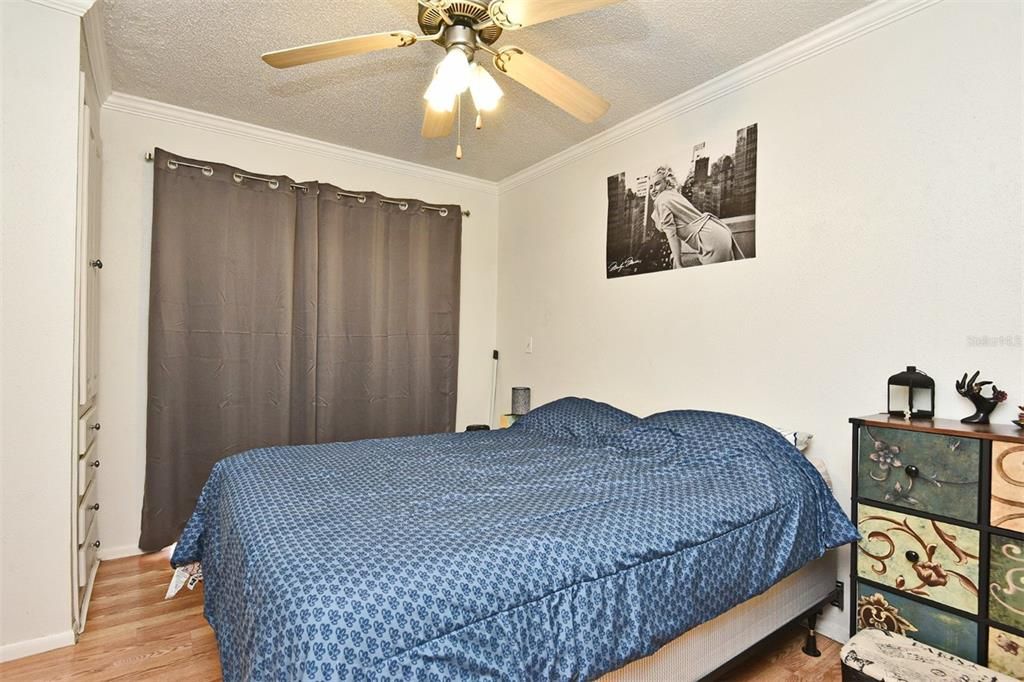 For Sale: $100,000 (1 beds, 1 baths, 496 Square Feet)