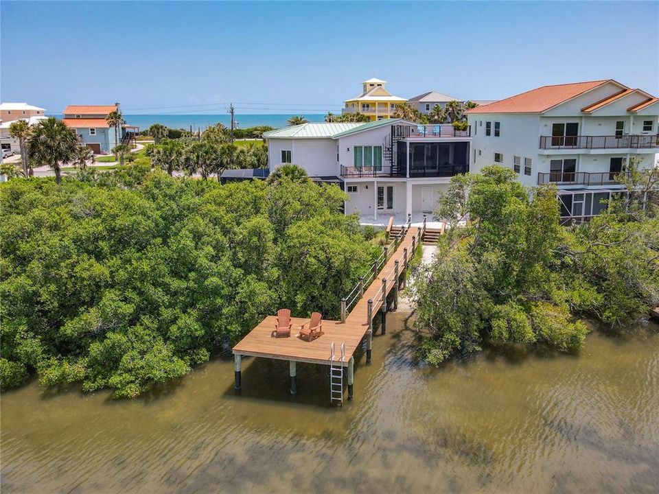 For Sale: $1,750,000 (3 beds, 2 baths, 2125 Square Feet)