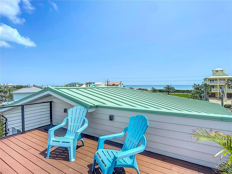 Active With Contract: $1,699,000 (3 beds, 2 baths, 2125 Square Feet)