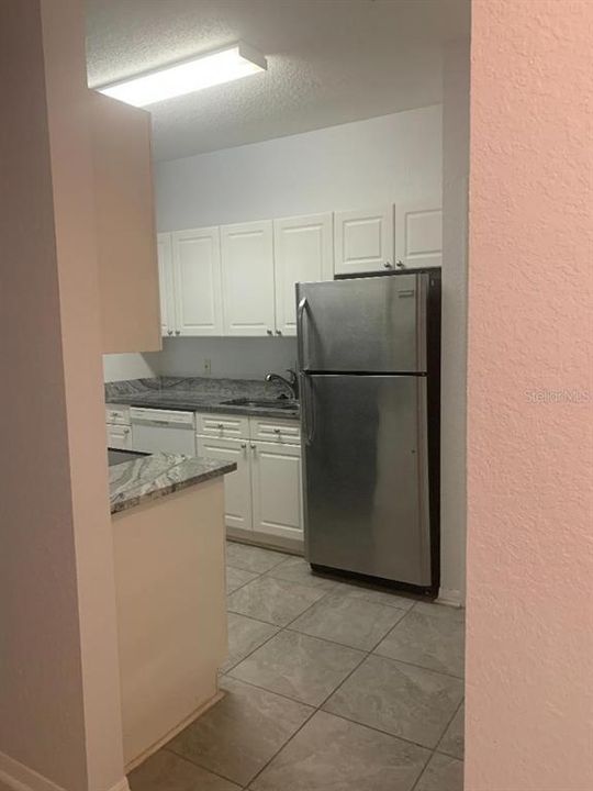 For Rent: $1,800 (3 beds, 2 baths, 1309 Square Feet)