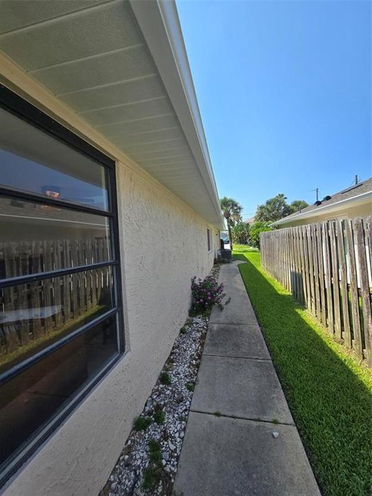 For Sale: $665,000 (3 beds, 2 baths, 1602 Square Feet)