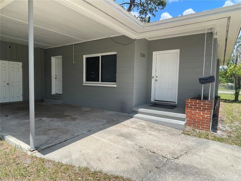 Recently Sold: $218,000 (3 beds, 1 baths, 1108 Square Feet)