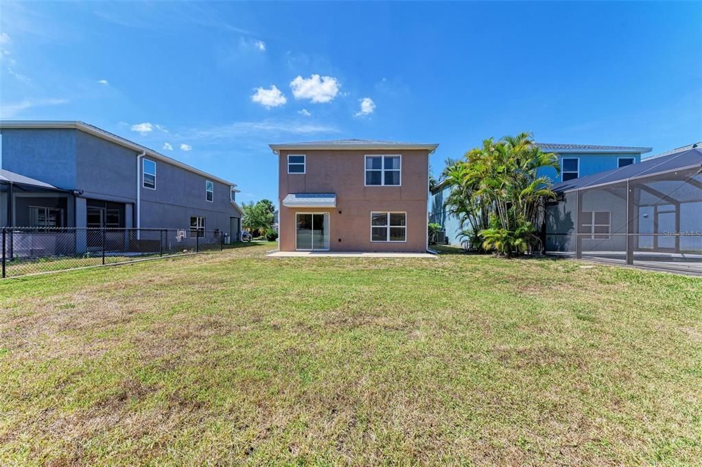 Active With Contract: $385,000 (3 beds, 2 baths, 1833 Square Feet)