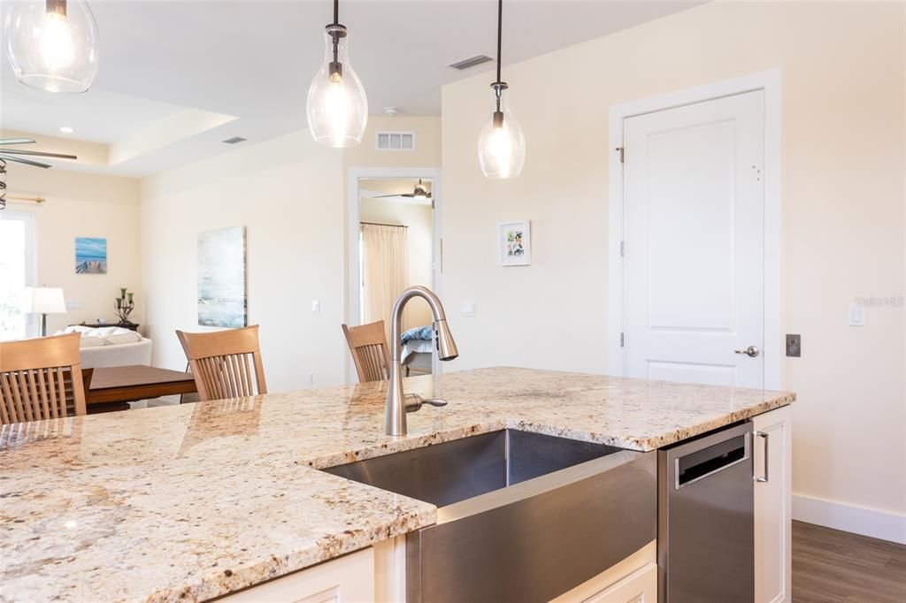 Active With Contract: $849,000 (3 beds, 2 baths, 1903 Square Feet)