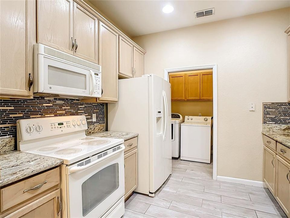 For Sale: $295,468 (3 beds, 2 baths, 1634 Square Feet)