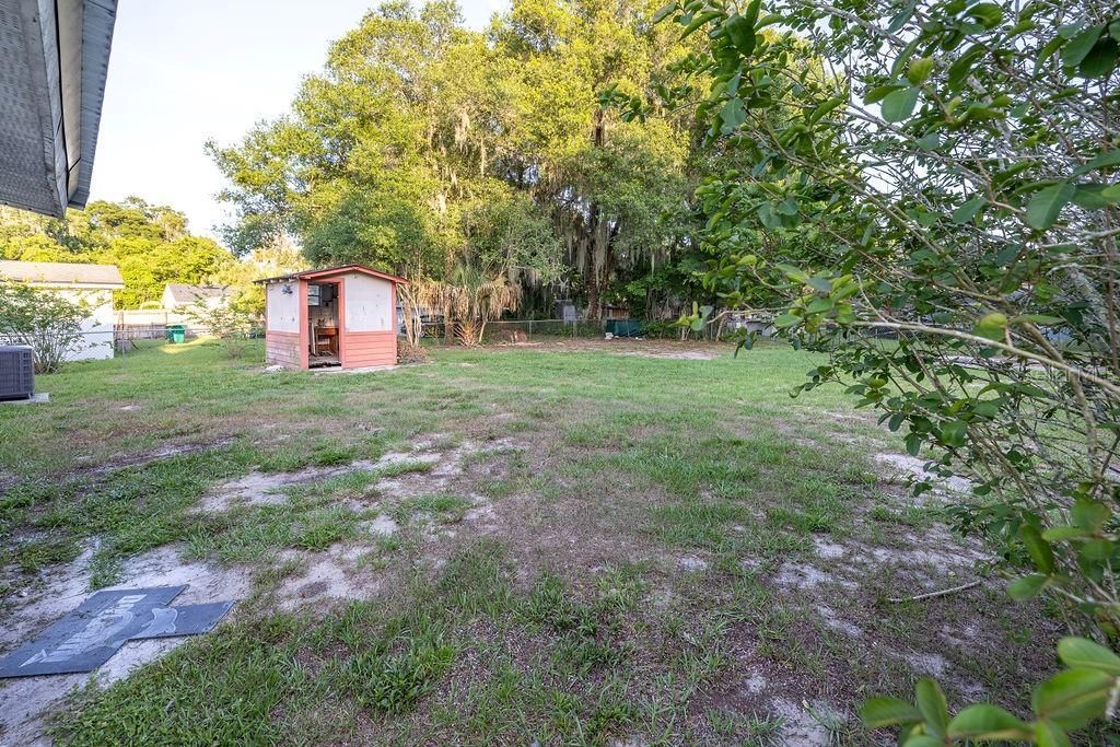 Active With Contract: $250,000 (3 beds, 2 baths, 1148 Square Feet)