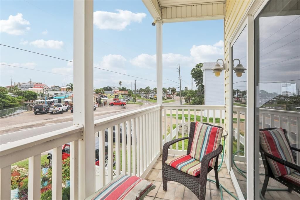 1st floor pool deck