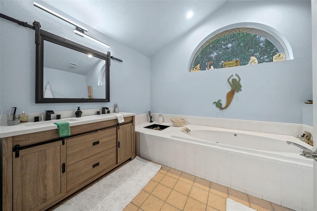 На продажу: $485,500 (4 спален, 3 ванн, 1855 Квадратных фут)