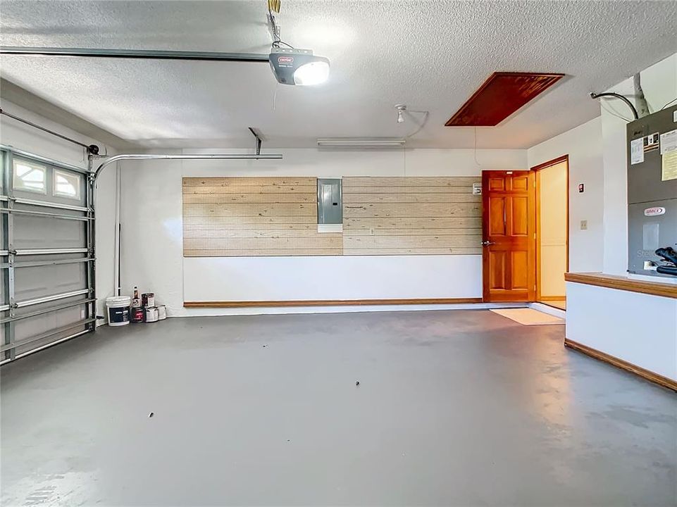 En Venta: $679,999 (4 camas, 2 baños, 2323 Pies cuadrados)