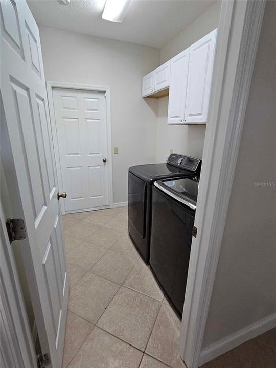 For Rent: $3,000 (3 beds, 2 baths, 1523 Square Feet)
