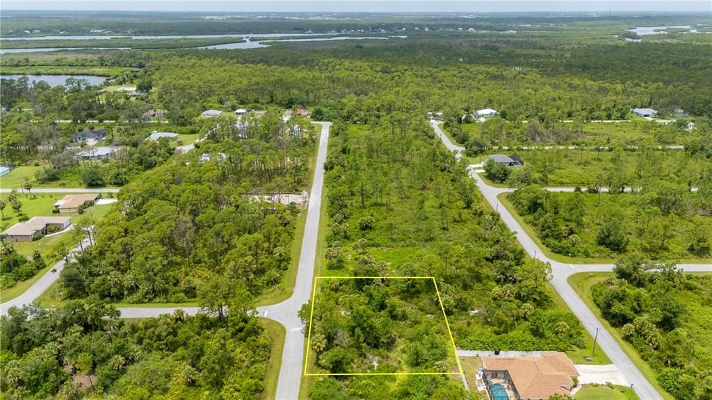 На продажу: $53,900 (0.46 acres)