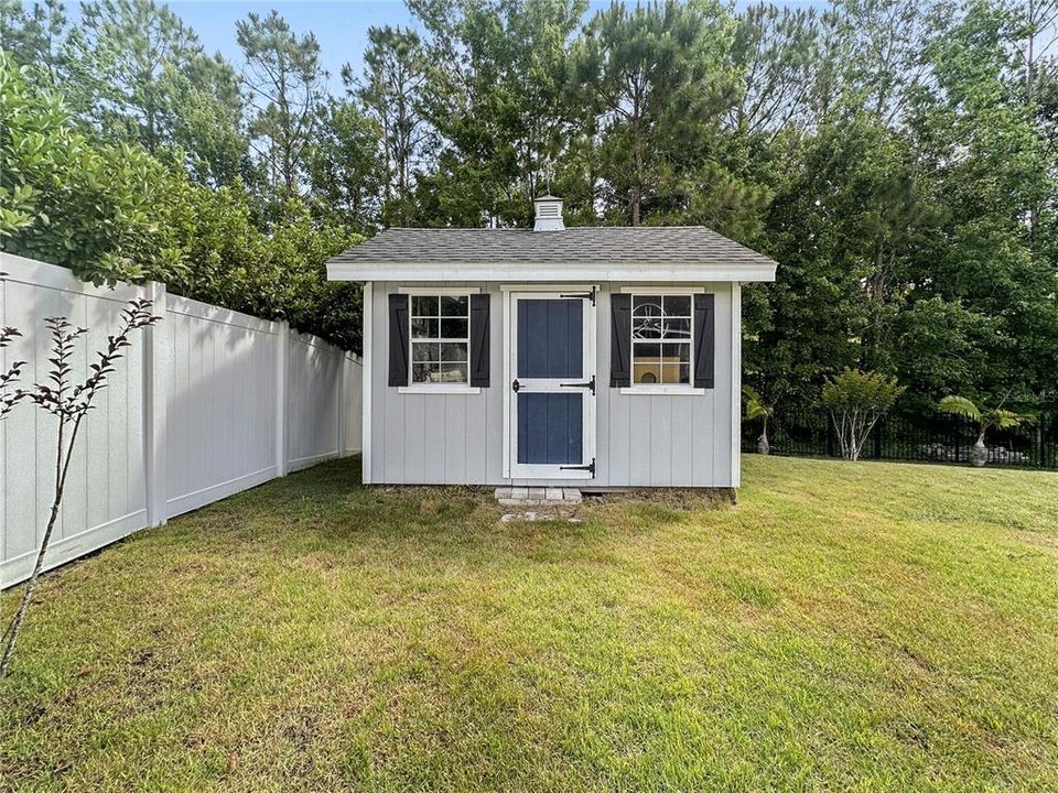 For Sale: $594,000 (3 beds, 2 baths, 2160 Square Feet)