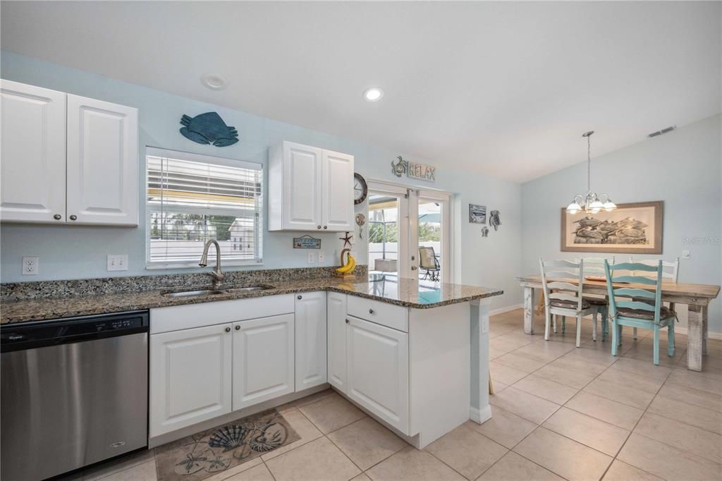 For Sale: $439,900 (3 beds, 2 baths, 1598 Square Feet)