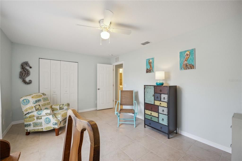 For Sale: $439,900 (3 beds, 2 baths, 1598 Square Feet)