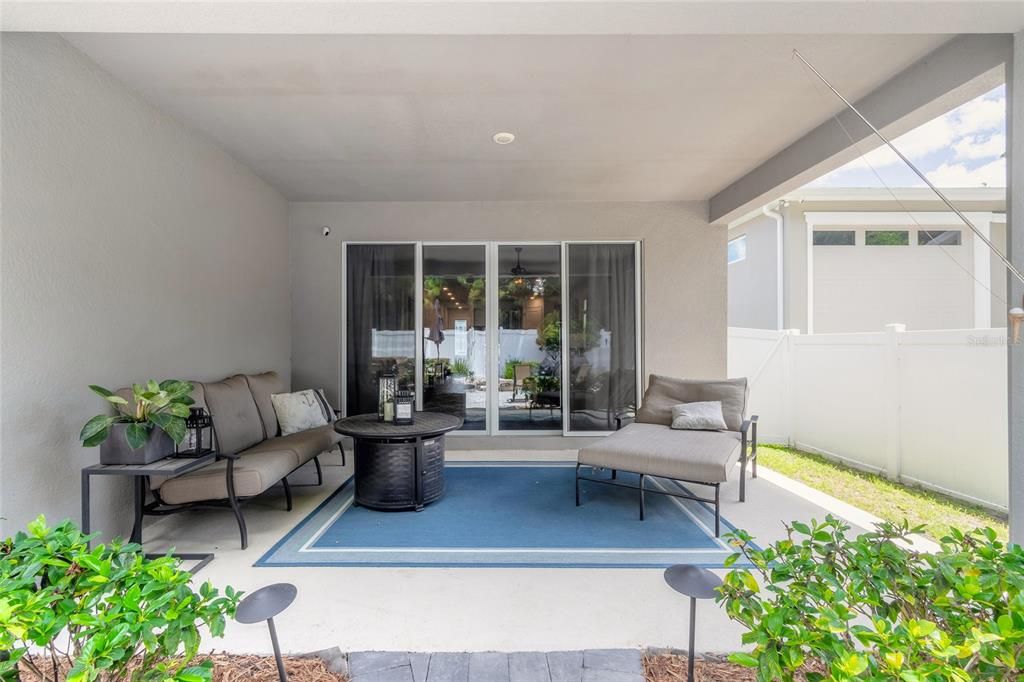 Active With Contract: $425,000 (4 beds, 2 baths, 1921 Square Feet)