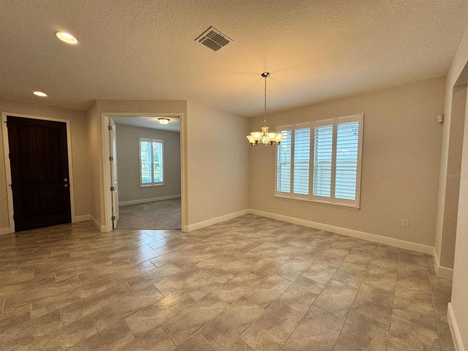 For Rent: $6,600 (4 beds, 3 baths, 2748 Square Feet)