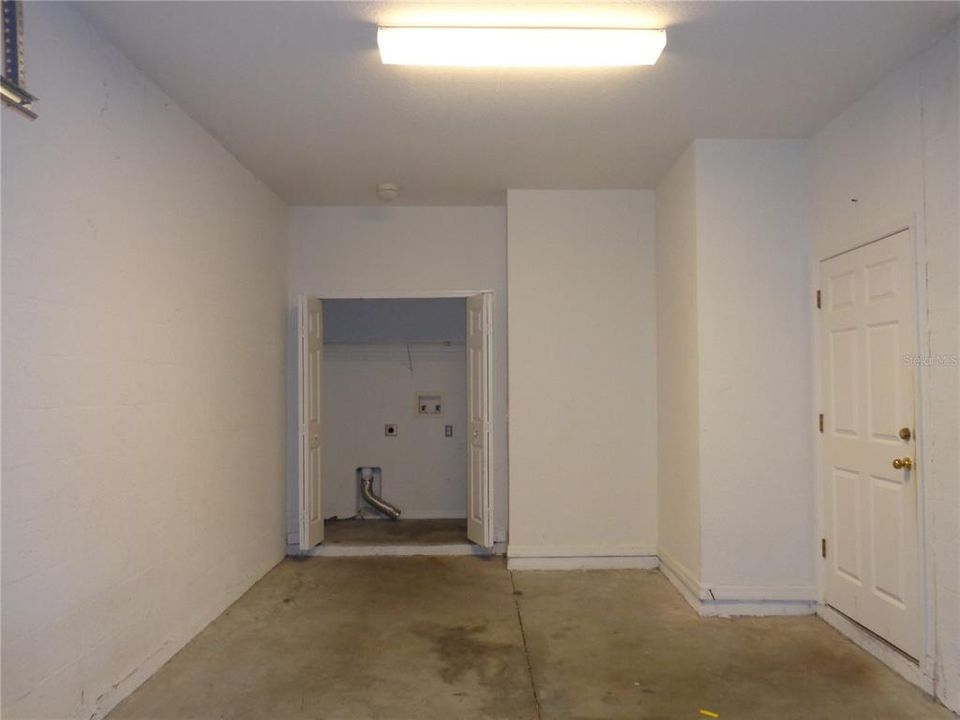 For Sale: $290,000 (2 beds, 2 baths, 1350 Square Feet)